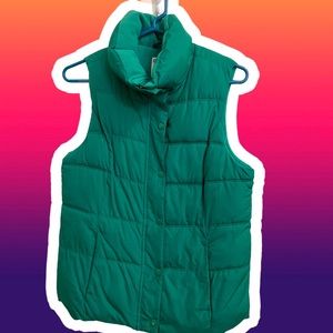Kelly green XS Old Navy women’s puffy vest